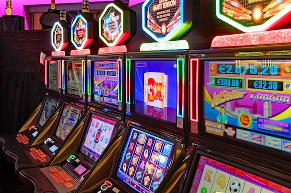 Spielautomaten in einem Casino